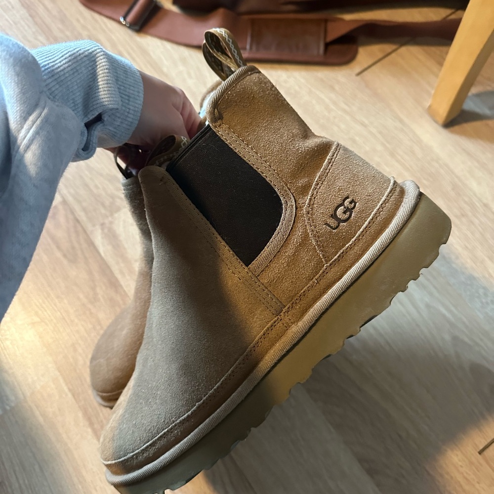 UGG Men's Chestnut Suede Slip-On Chukka Boots - Picture 2 of 5